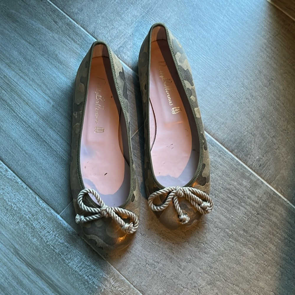 Camo ballerinas